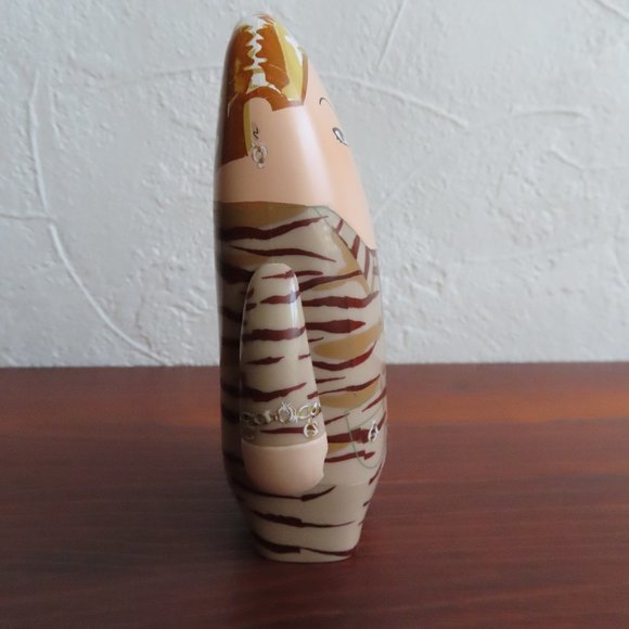 2004 Visionaire #44 Kidrobot Valentino Toy - Picture 3 of 7